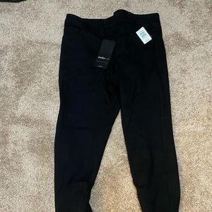 Black Ponte Stretch Skinny Torrid size 18R